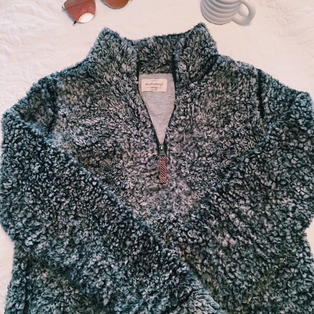 Vintage fleece sweater